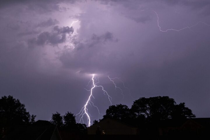 Le Gard et l’Hérault placés en vigilance orange pour pluie, inondations et orages ce mardi soir