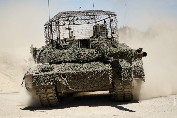 Le projet de char de combat franco-allemand MGCS maintenu malgré des retards significatifs