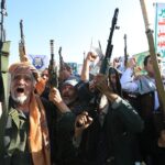 Les Houthis intensifient leurs attaques contre les aéroports saoudiens, mettant la pression sur Riyad