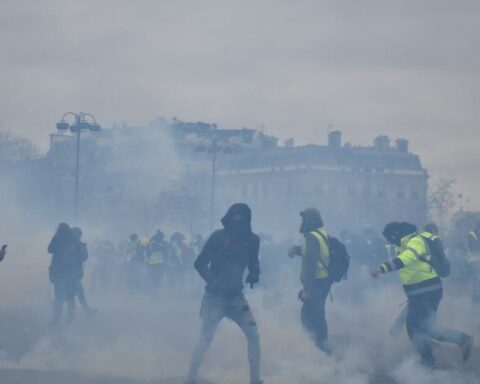 Les risques pour la santé liés à l'utilisation de gaz lacrymogènes en France