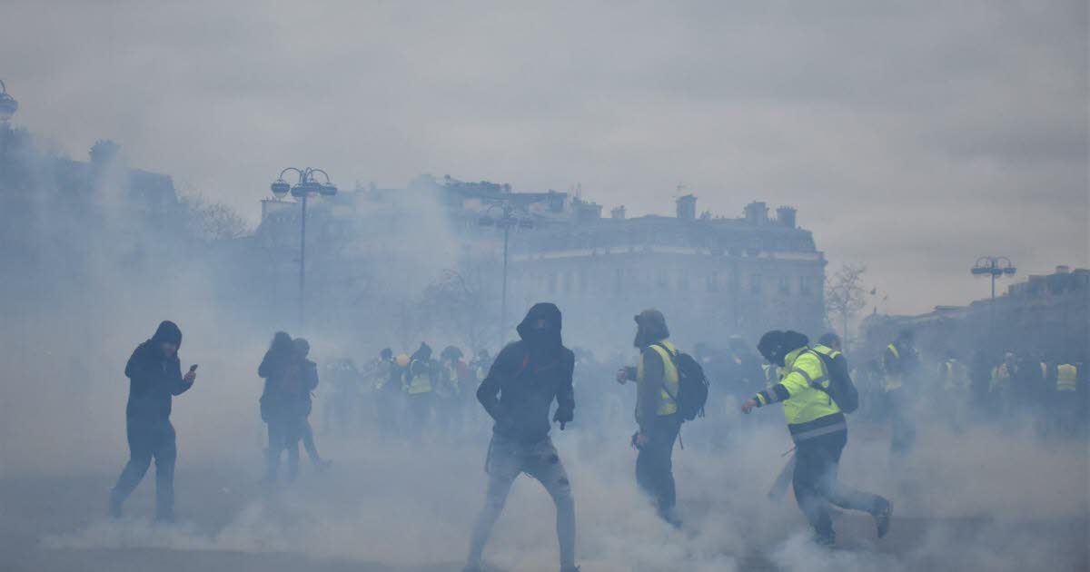 Les risques pour la santé liés à l'utilisation de gaz lacrymogènes en France 1 Les risques pour la santé liés à l'utilisation de gaz lacrymogènes en France