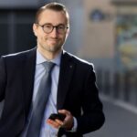 LFI s'inspire de la stratégie brésilienne pour contrer l'extrême droite sur les réseaux sociaux