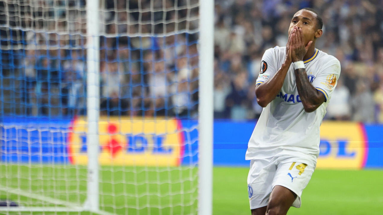 Ligue Europa : l'OM subit une nouvelle défaite, l'OL remporte la victoire tandis que Rennes démarre sa campagne européenne avec succès. 1 Ligue Europa : l'OM subit une nouvelle défaite, l'OL remporte la victoire tandis que Rennes démarre sa campagne européenne avec succès.