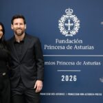 Lionel Messi reçoit le Prix Princesse des Asturies et dîne avec la famille royale espagnole
