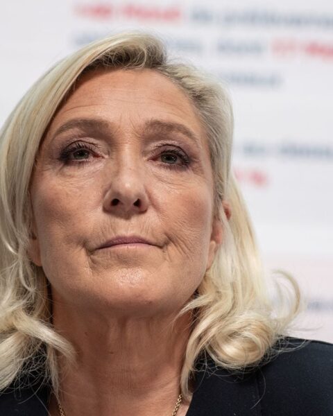 Marine Le Pen appelle à la démission de Richard Ferrand à la tête du Conseil constitutionnel