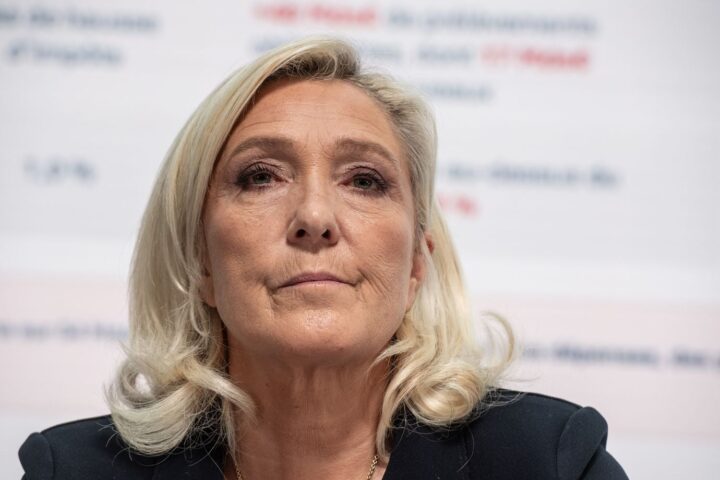 Marine Le Pen appelle à la démission de Richard Ferrand à la tête du Conseil constitutionnel