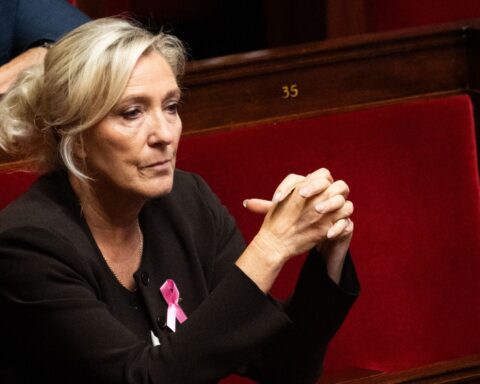 Marine Le Pen conteste des allégations du JDD sur la sécurité du congrès du RN à Orléans