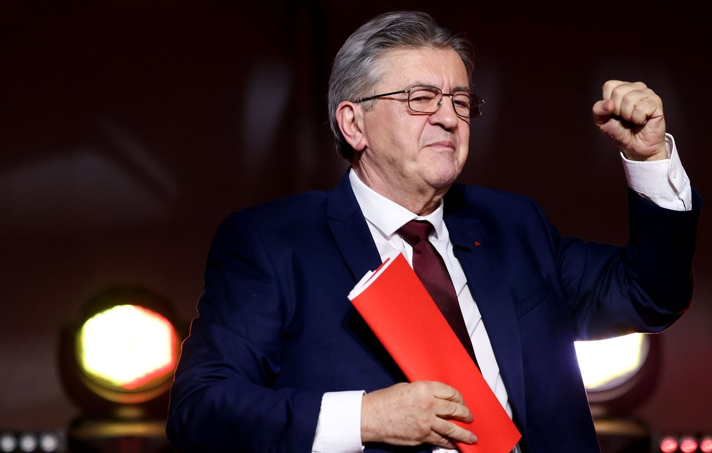 Mélenchon annonce une confrontation lors de la réunion de Matignon avec Lecornu 1 Mélenchon annonce une confrontation lors de la réunion de Matignon avec Lecornu