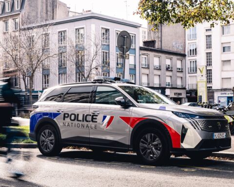 Mobilisation à Orléans : jusqu'à 30.000 opposants au congrès du RN, 3.000 policiers déployés