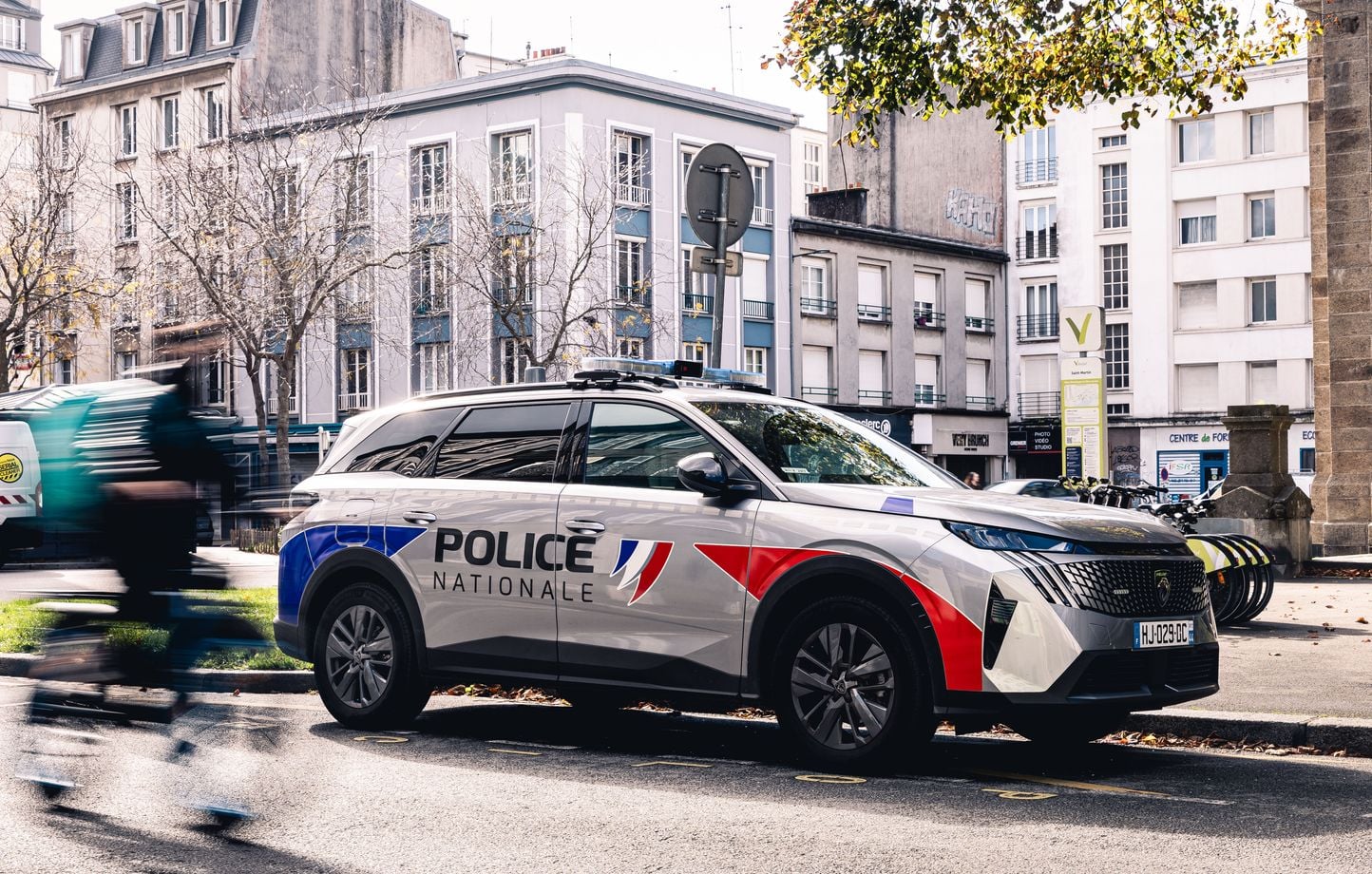 Mobilisation à Orléans : jusqu'à 30.000 opposants au congrès du RN, 3.000 policiers déployés 1 Mobilisation à Orléans : jusqu'à 30.000 opposants au congrès du RN, 3.000 policiers déployés