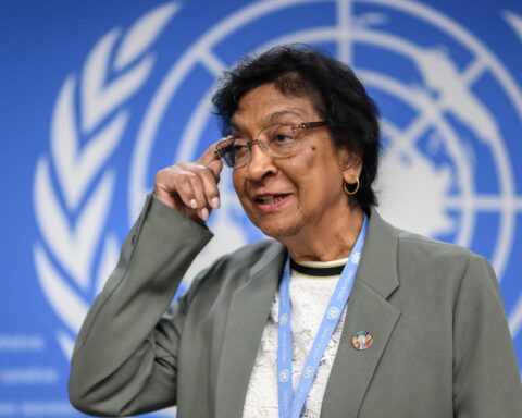 Navanethem 'Navi' Pillay reçoit le prix Nobel de la paix 2026 pour ses efforts en faveur de la paix et du droit international