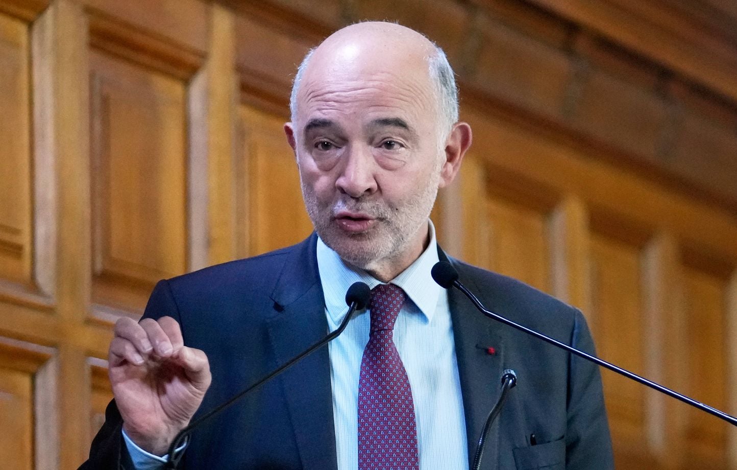 Pierre Moscovici démissionne de la Cour des comptes européenne moins d'un an après son entrée en fonction 1 Pierre Moscovici démissionne de la Cour des comptes européenne moins d'un an après son entrée en fonction