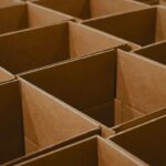 Prix du carton : quelle influence sur les coûts logistiques des entreprises ?