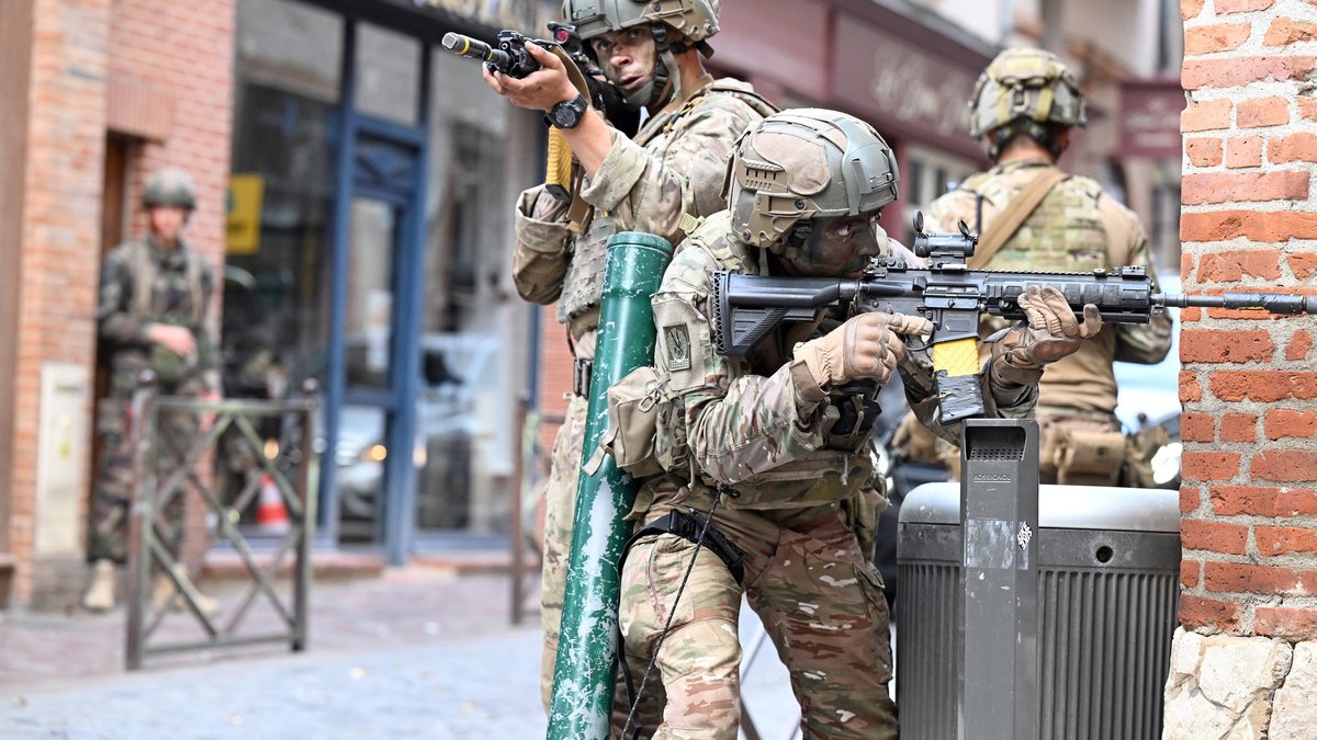 Roccia 2026 : l’assaut final du 17e RGP interrompu par des lycéens à Montauban