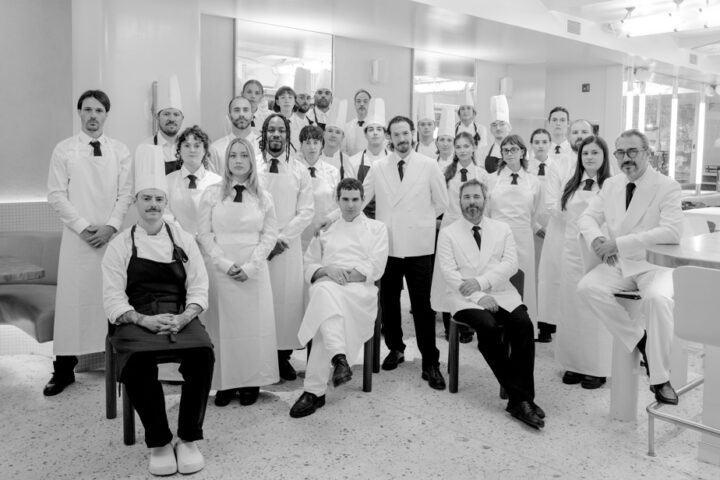 RW&CO présente l'uniforme du Bistrot à Franky, nouveau restaurant à Montréal