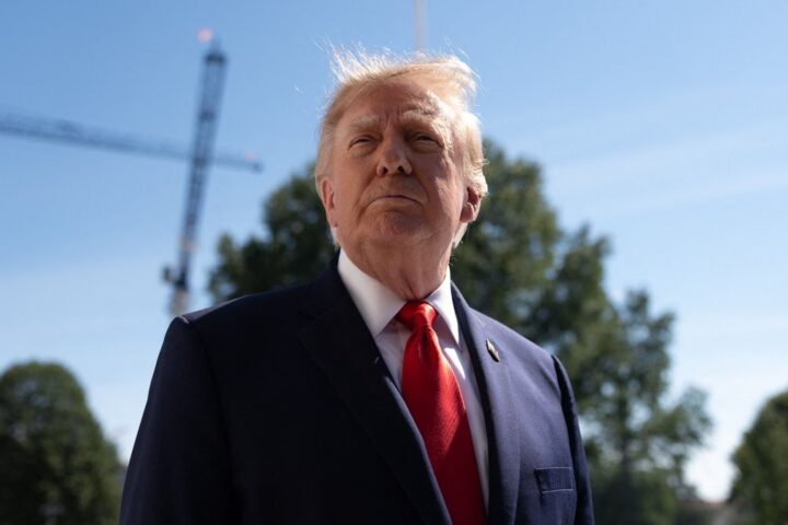 Trump en difficulté avant les élections de mi-mandat : inquiétude croissante parmi les républicains