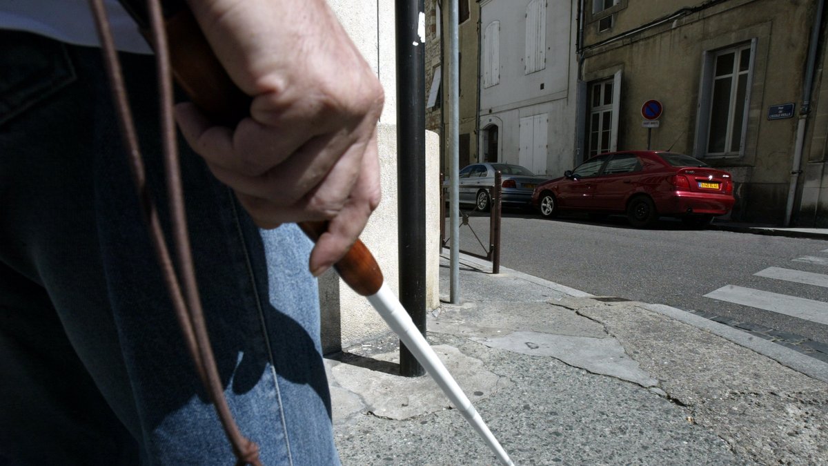 Un citoyen suisse escroque 600 000 euros d’aides sociales en prétendant être aveugle