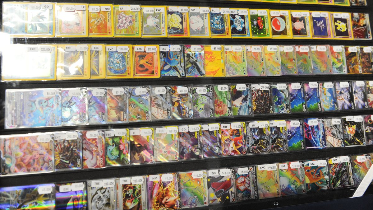 Un retraité britannique vend des cartes Pokémon pour 1,56 million de livres au Royaume-Uni 1 Un retraité britannique vend des cartes Pokémon pour 1,56 million de livres au Royaume-Uni