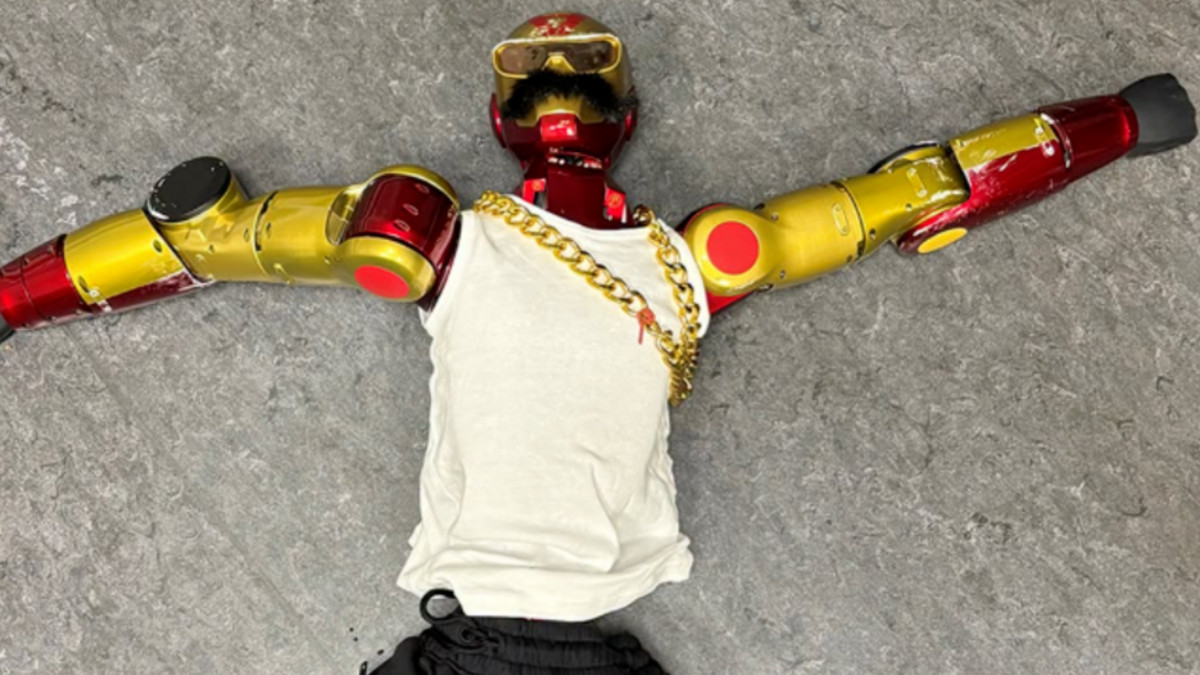 Une adolescent de 16 ans porte plainte après des attouchements sexuels par un robot à Cologne