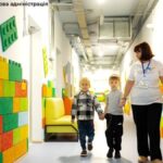 Une école maternelle souterraine ouverte à Zaporijia pour protéger les enfants des frappes russes
