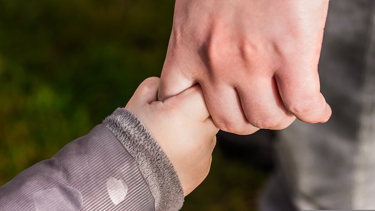 Une mère au Texas tue sa fille de quatre ans puis se suicide après une décision judiciaire sur la garde