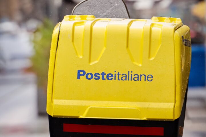 Une postière italienne gagne son procès contre une sanction pour 1h15 de débordement