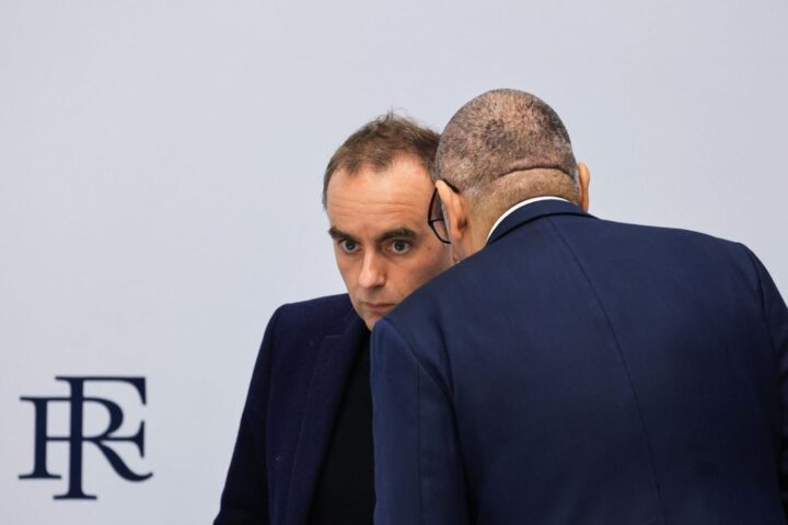 Violences du 17 octobre : le gouvernement français en difficulté face à une crise sécuritaire persistante