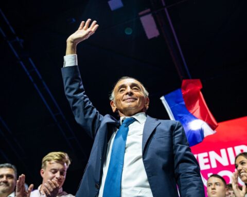 Zemmour remet en question la crédibilité de Bardella face aux accusations d'antisémitisme